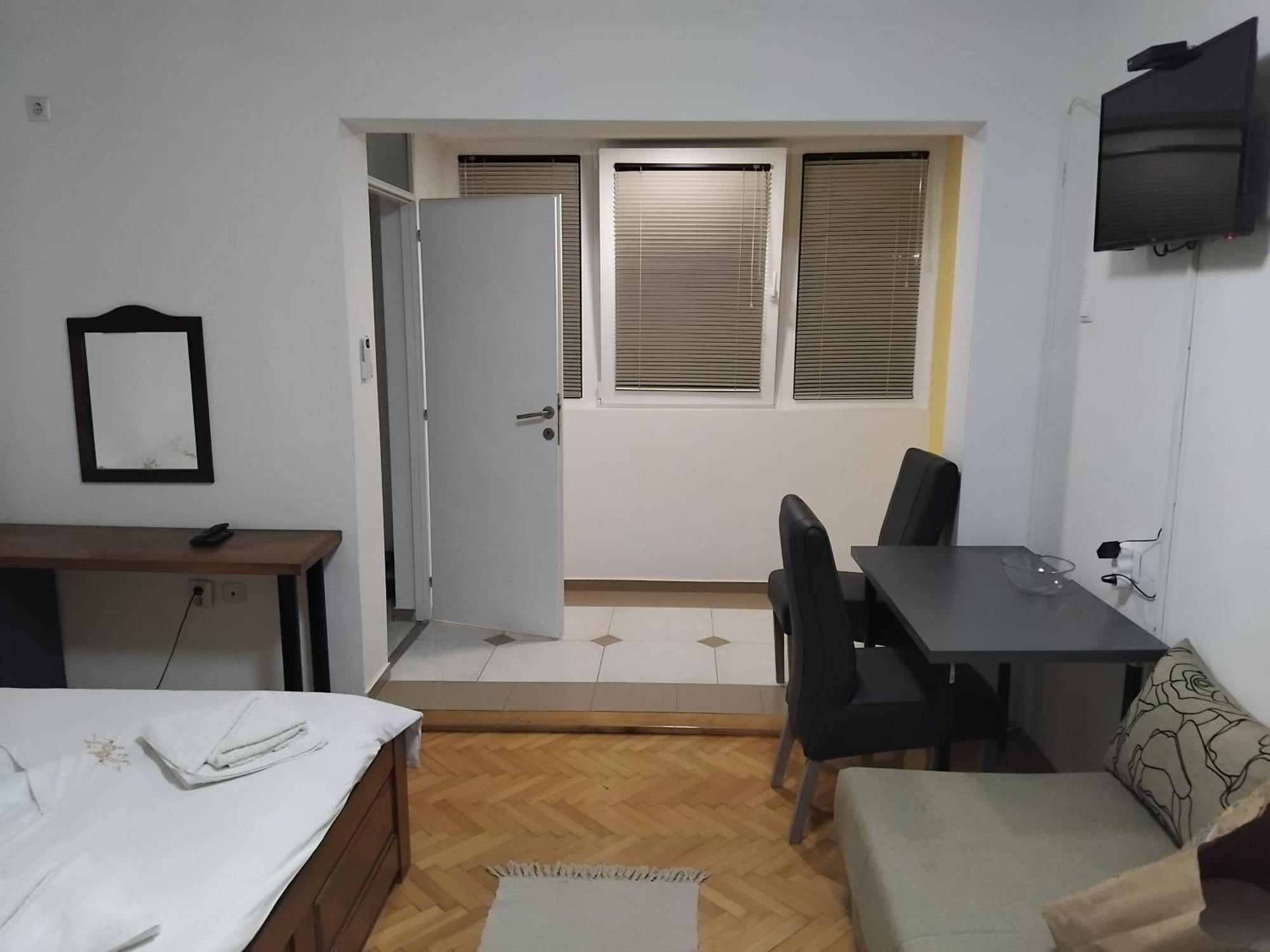 Studio Apartmani Pergolo Centar Soko Banja Exteriör bild
